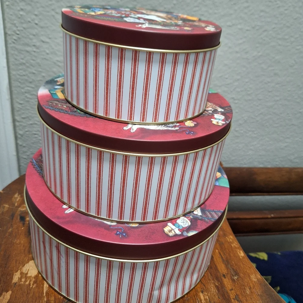 Christmas Cats Nesting Tins Containers - Picture 3 of 12